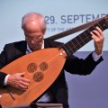 Jakob Lindberg with theorbo